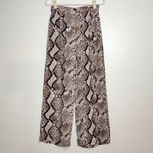 Country Road Snakeskin Print Flowy Straight Leg Pants 8 Chic Parisian Mob Wife